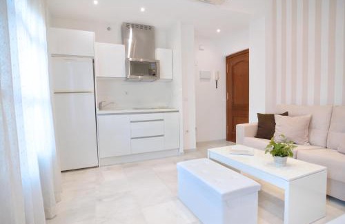 Doctor Barraquer-Grupo Renfe-Policlinico Apartamento | Macarena Home