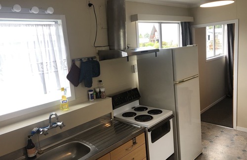 Twizel Casa | Mackenzie Cottage - 5 min walk town!