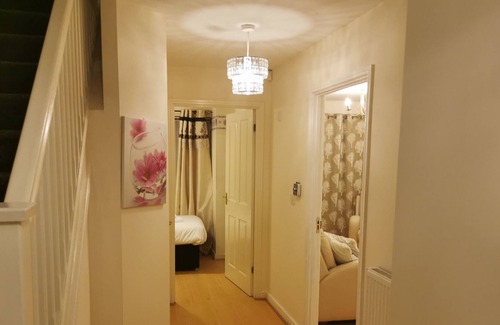 Stonnall Hotel | Ella's Place