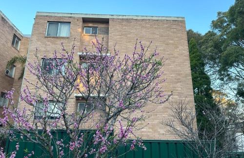 Macquarie Park Apartamento | Macquarie Treetops - Sydney 2BR Apt with FREE parking at Macquarie Park