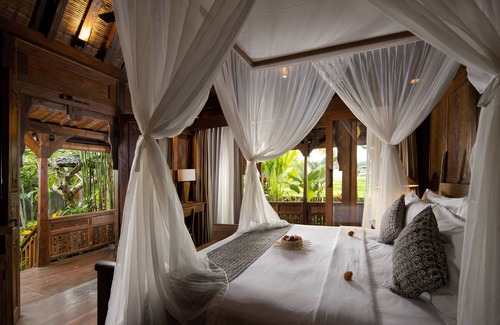 Melayang Hotel | Madani Antique Villas