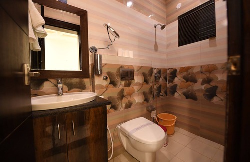 Mathura Hotel | Madhav Muskan Residency