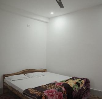 Latehar Casa | Madhu Guesthouse
