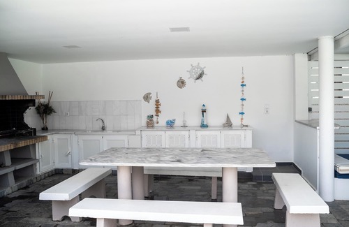 Kolymbia Villa | Villa Madia con piscina privada y jacuzzi exterior