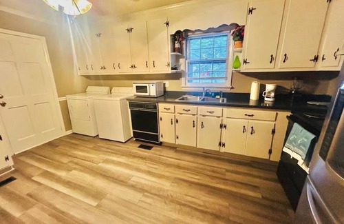 Goldsboro Casa | Madison home