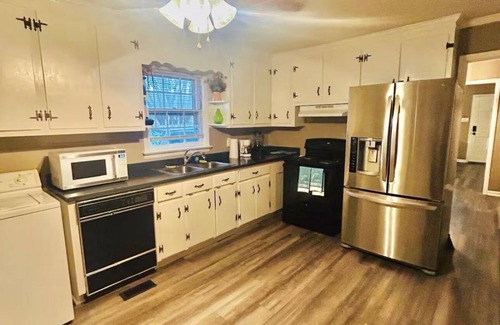 Goldsboro Casa | Madison home