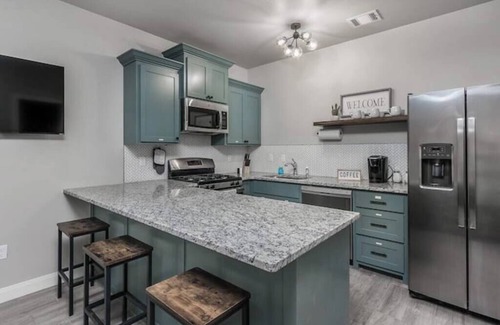 Amarillo Apartamento | Madison Square - Unit 3