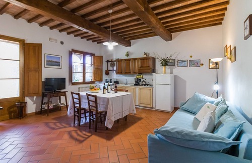 Casamaggiore Apartamento | Madone 1, apartamento en un agriturismo. Piscina, WiFi, tenis