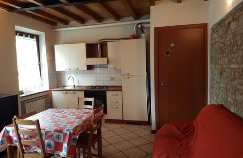 Collecchio Apartamento | Casa de vacaciones Madregolo-Parma