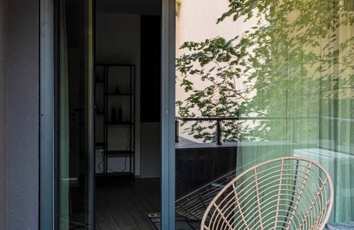 rajon Vrabnitsa Apartamento | Madrid: A modern 2-bedroom apartment with parking