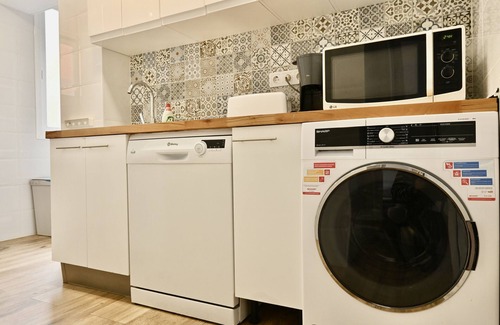 San Isidro Apartamento | MADRID RIO - PALACIO REAL- HOSPITAL 12 OCTUBRE -3 ROOMS - 2 BATHROOMS