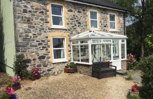 Llanwrtyd Wells Cama Y Desayuno | Maes y Gwaelod