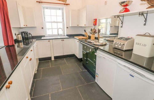 Saint Clears Cabaña | Granja Maesoland, LAUGHARNE