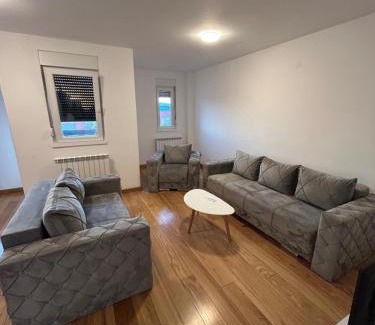 Zvezdara Apartamento | Magenta Zvezdara