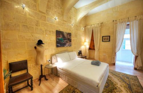 Valletta Casa | Magestic palazzo, jacuzzi on roof terrace GOVAL-3