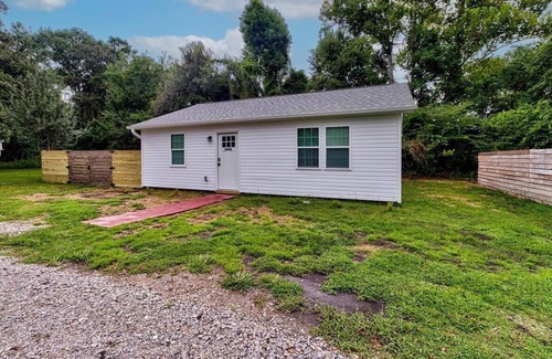 Wilmington Casa | Maggie's Midtown Bungalow