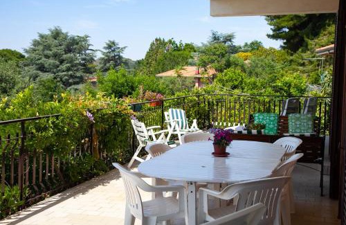 Trecastagni Apartamento | MAGIA & EMOZIONI - Trecastagni- Falde ETNA Villa vista mare