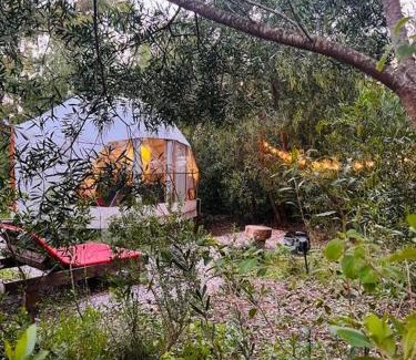 Punta Colorada Apartamento | Magia Glamping, Domo Full Moon, entre las sierras y el mar