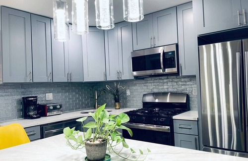 Washington Square West Apartamento | Magic Gardens 2BD Apt in Center City