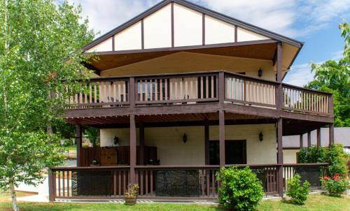 Marysville Apartamento | Magic Oak Getaway