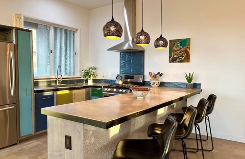 Panorama Heights Casa | Magical Desert Hideaway - with private jacuzzi, fire-pit, walk to park