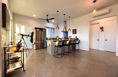 Panorama Heights Casa | Magical Desert Hideaway - with private jacuzzi, fire-pit, walk to park