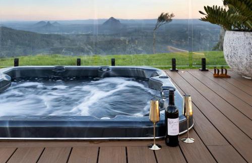 Bald Knob Casa | Magical Dome At Petrichor Estate