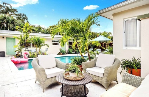 Central Fort Lauderdale Casa | Magical Garden House With Beautiful Heated Pool