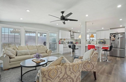 Southwest Anaheim Casa | Magical Hideaway: Cozy 5-Bedroom Home near Disney!