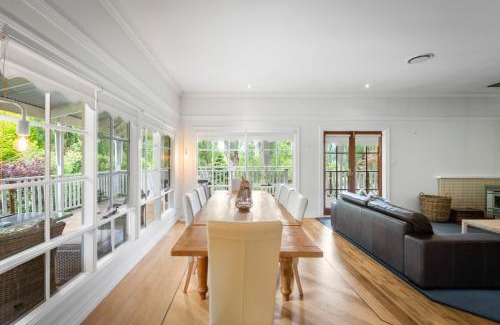 Lucaston Casa | Magical Lucindale - Gorgeous 4 Bedroom House