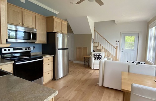 Victoria Subd. A Casa | Magical Modern Beach House on Bras D'or Lakes/Surround Deck/Newly Built