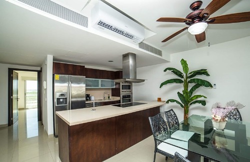 Puerto Juarez Apartamento | INCREÍBLE PENTHOUSE CON PLAYA PRIVADA Y TECHO CON JACUZZI !!!