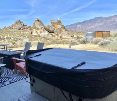 Lone Pine Casa | Magical property in the Alabama Hills - HOT TUB