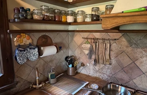 Montecastrilli Villa | Magical Umbrian Villa and Guest House with PoolnEntire home in Quadrelli, Italy