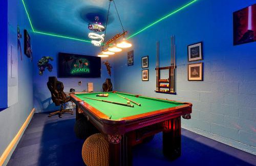 Trafalgar Village Casa | MagicalEverAfter Sleep17 HTD Pool Game Rm LakeView