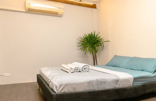 Khlong Toei Nuea Casa | Magificent Garden Villa for Large Groups/Families