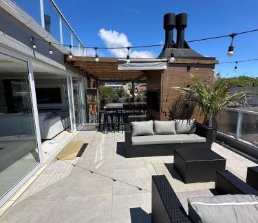 Santinho Apartamento | Magnífica cobertura vista mar