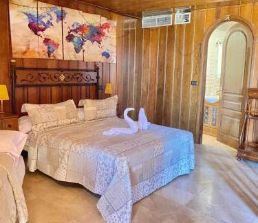 La Cabrera Chalet De Esquí | Magnífico Castillo privado, elevado en la roca