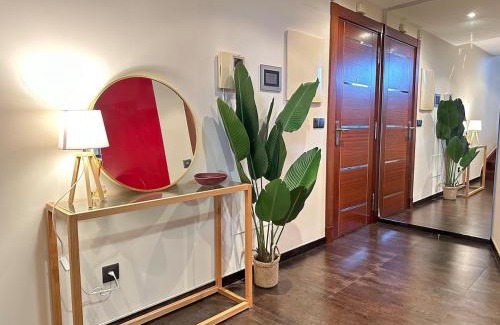 Santiago de Vigo Apartamento | Magnífico Triplex, Céntrico by YBH