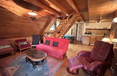 Besse-et-Saint-Anastaise Chalet De Esquí | MAGNIFIQUE CHALET DE VACANCES ( Sapinière)