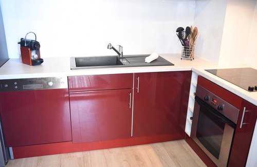 Carosse Apartamento | Magnífica estrella T2 con vista al mar, piscina y jardín.