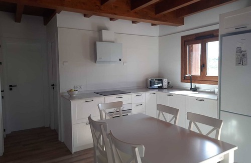 Enveitg Casa | MAGNIFICA CASA ESQUINERA CON JARDIN
