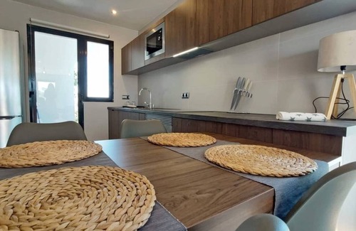 Pueblo Nuevo Condominio | Magnigico dúplex en urb. Jardines de Sotogrande.