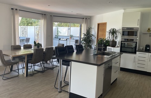 Massillargues-Attuech Villa | Magnificent Villa near Anduze