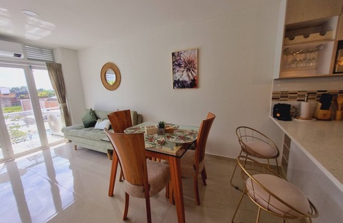 Cali Apartamento | Magnifico apartamento cerca de Imbanaco, 2 habitaciones, 2 baños.