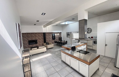 Vassieux - Crepieux Apartamento | Magnificent 158m² loft in Caluire le bas, 10mm from Lyon 6,
