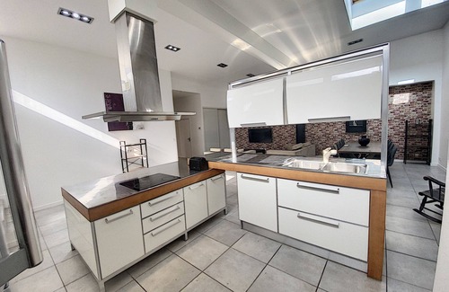 Vassieux - Crepieux Apartamento | Magnificent 158m² loft in Caluire le bas, 10mm from Lyon 6,