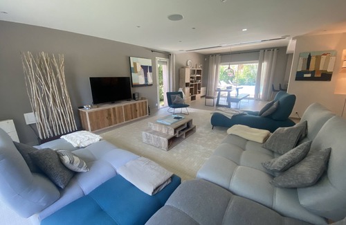 Saint-Cyprien Villa | Magnificent 4-bedroom villa with swimming pool close to the beach
