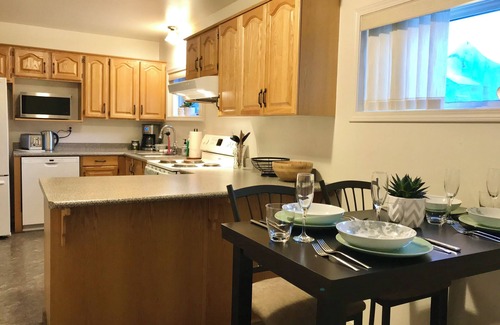 Revelstoke Casa | Magnificent 5 bedroom Downtown Home