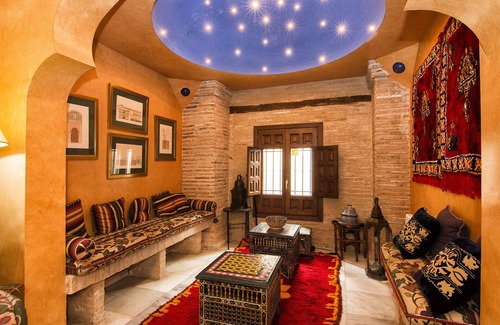 San Pedro Casa | Magnifica y amplia casa morisca de 1525 en el barrio del Albaicín.